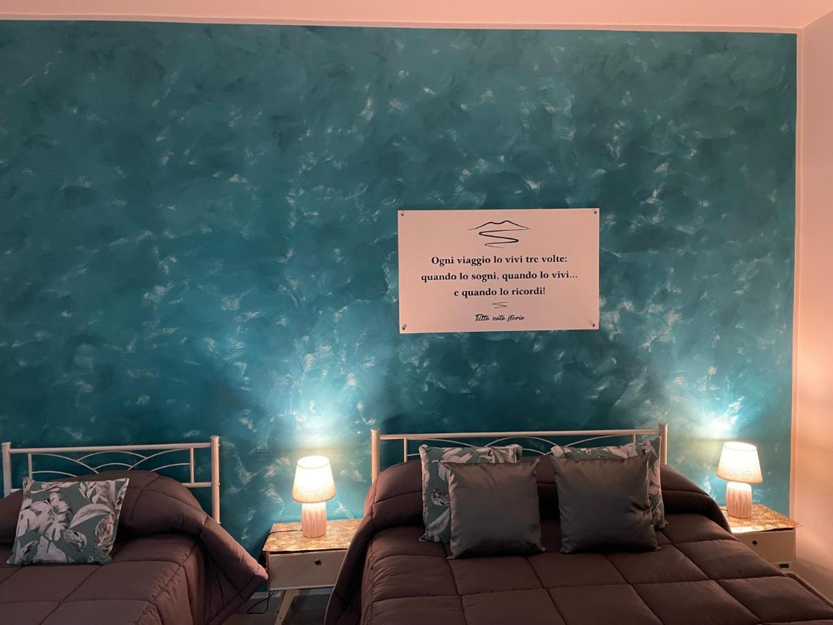 Ferienwohnung Tutta Nata Storia Neapel Exterior foto